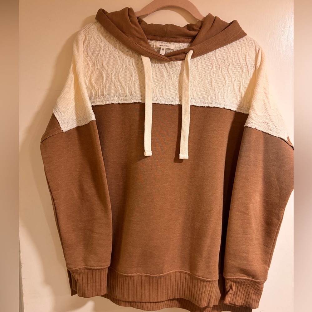 🛑SOLD🛑 Brown and Cream Hoodie